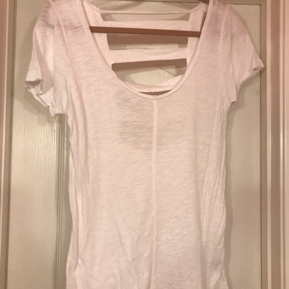 White tshirt with detail back